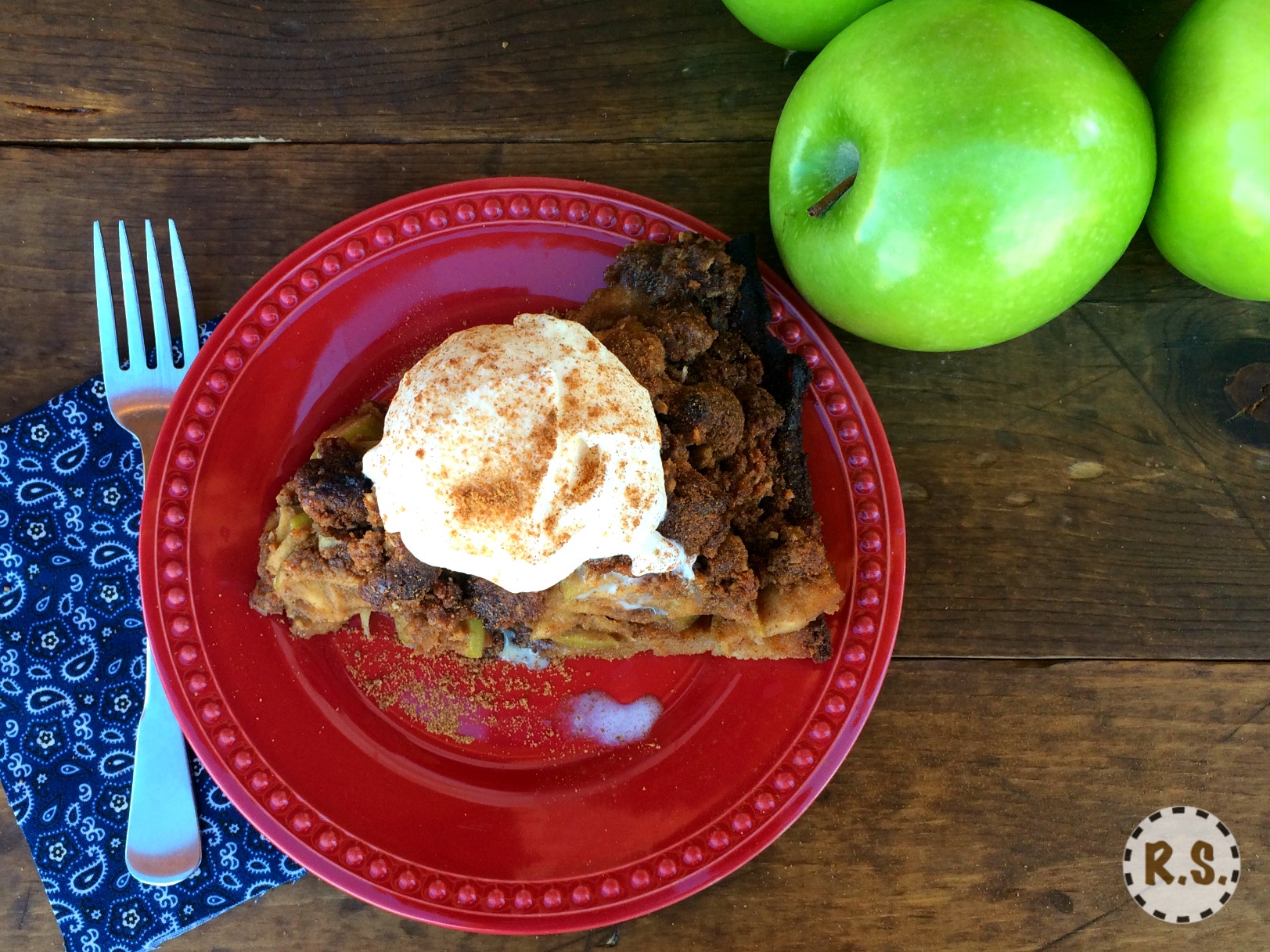 Savor the rich flavors in this dutch apple pie. The warm apple filling, to its rich crumble topping. Every bite of this pie will make you see how healthy and gluten free tastes the best!
